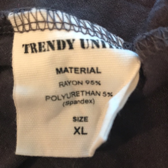 Trendy United brand Skirt - Picture 4 of 4